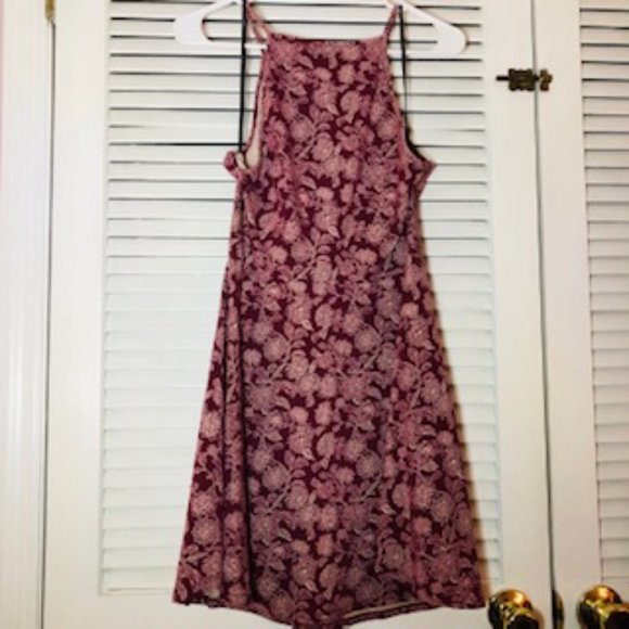 Forever 21 Burgundy with White Flower Spaghetti Strap Sundress - Picture 2 of 5